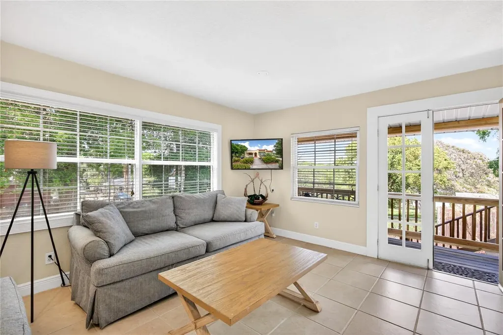 809 Poinsettia Drive Eustis FL 32726