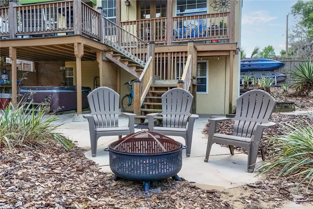 809 Poinsettia Drive Eustis FL 32726