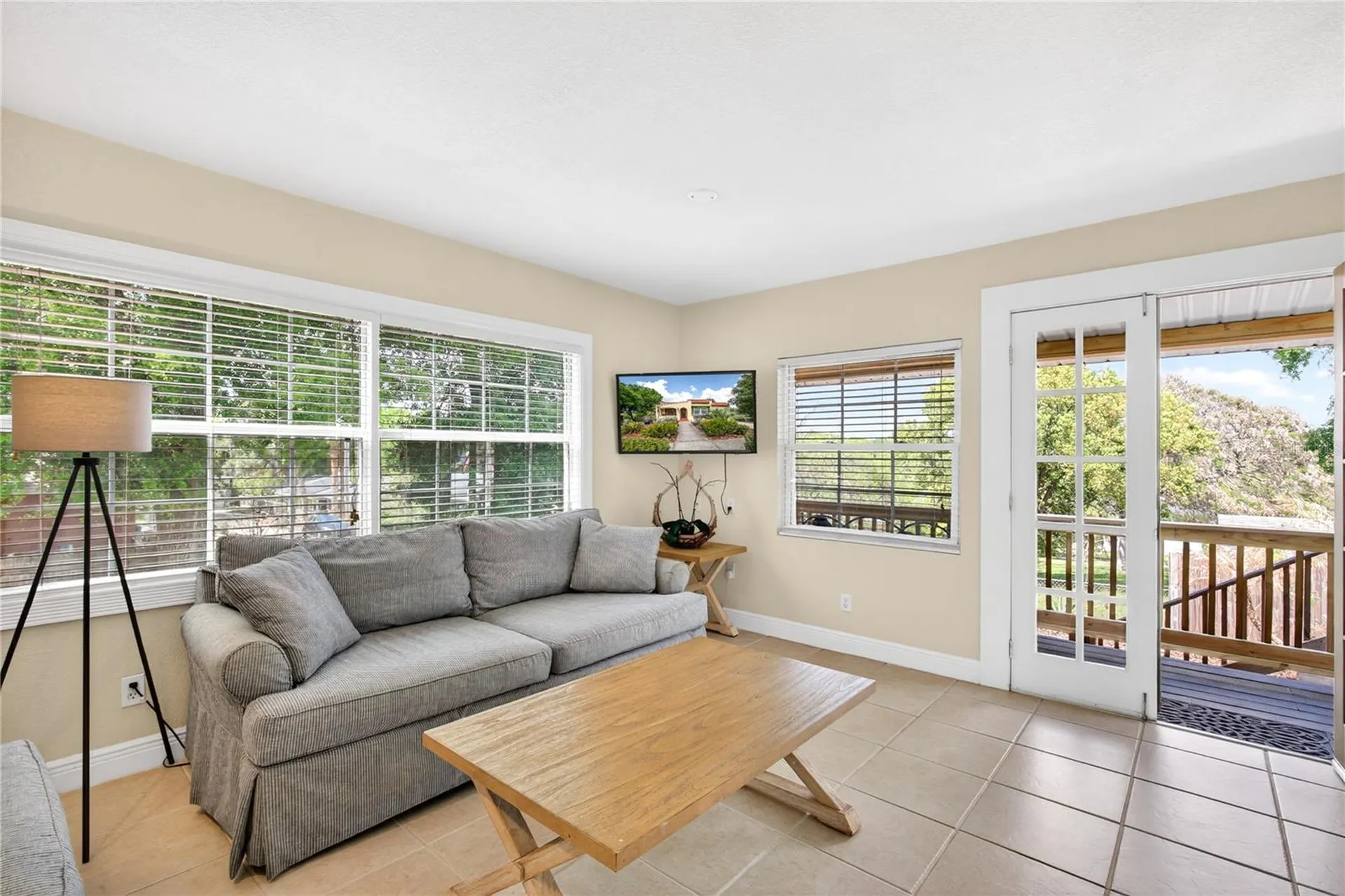 809 Poinsettia Drive Eustis FL 32726
