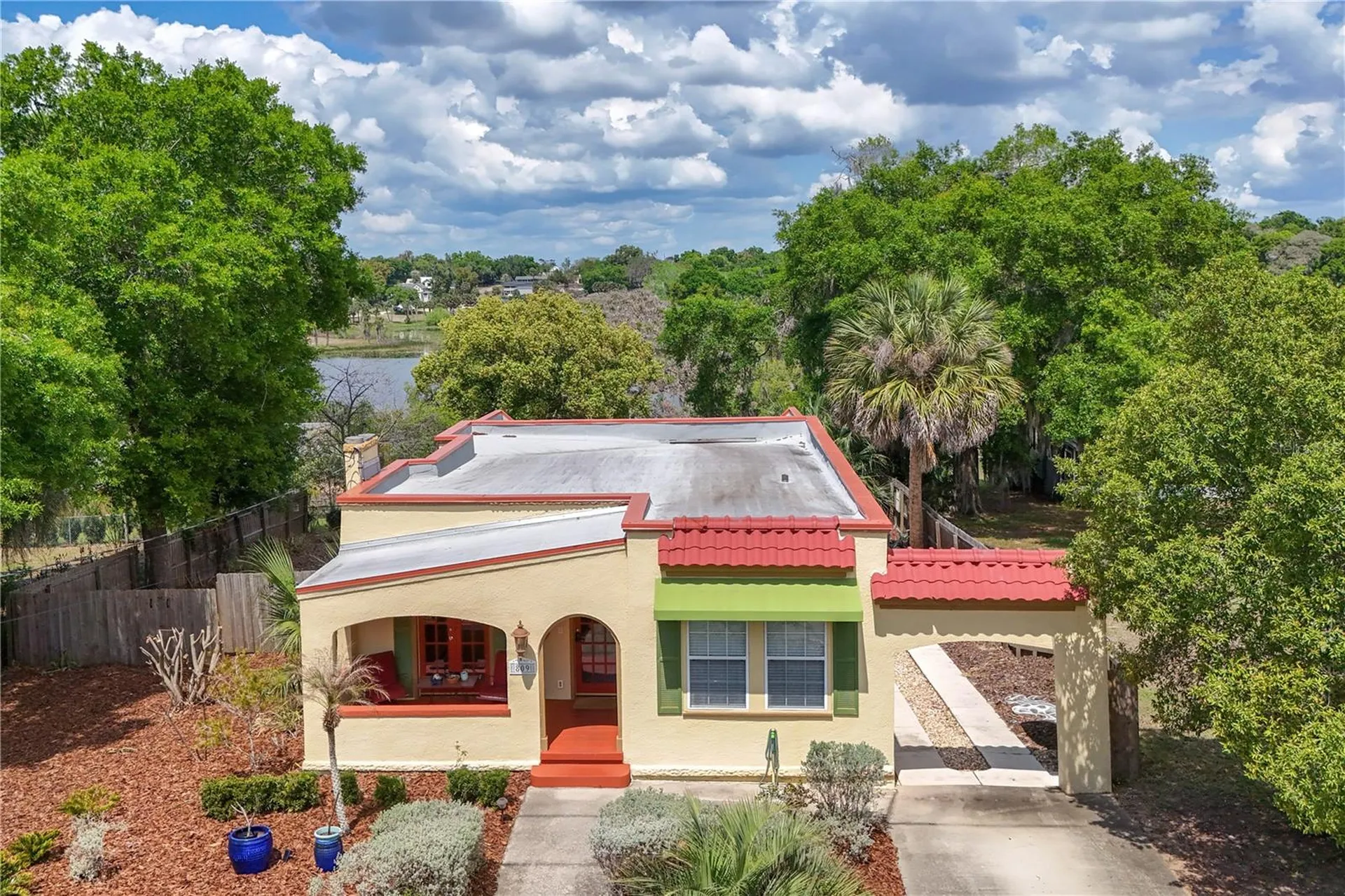 809 Poinsettia Drive Eustis FL 32726