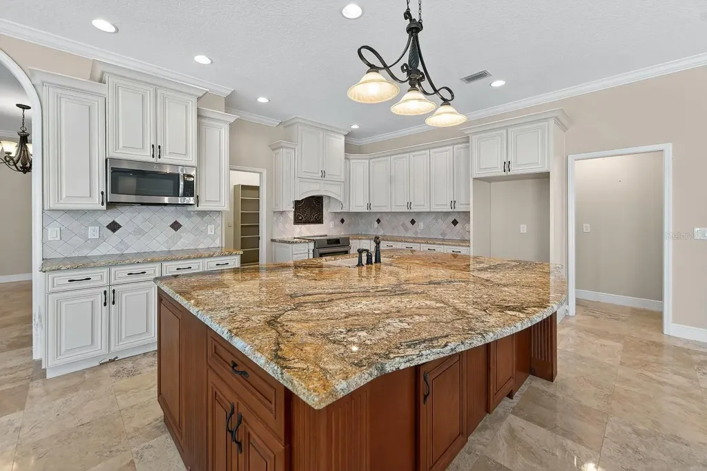 4610 Clarksdale Lane Brandon FL 33511