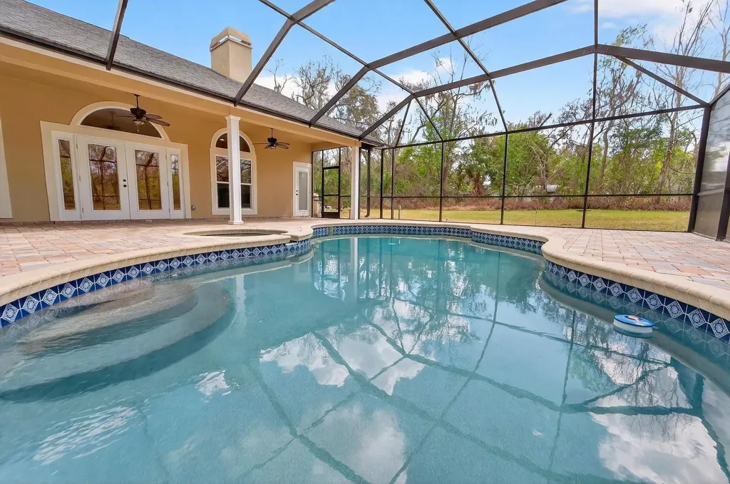 4610 Clarksdale Lane Brandon FL 33511
