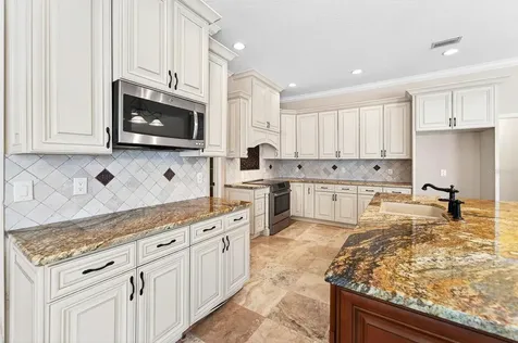 4610 Clarksdale Lane Brandon FL 33511
