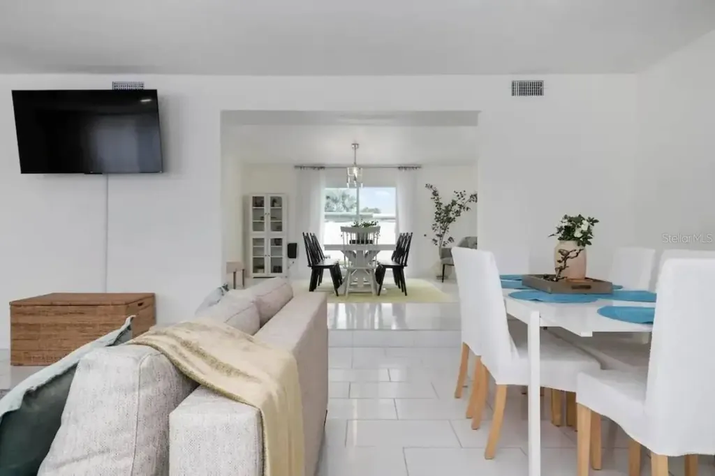 2539 Trinidad Street Sarasota FL 34231
