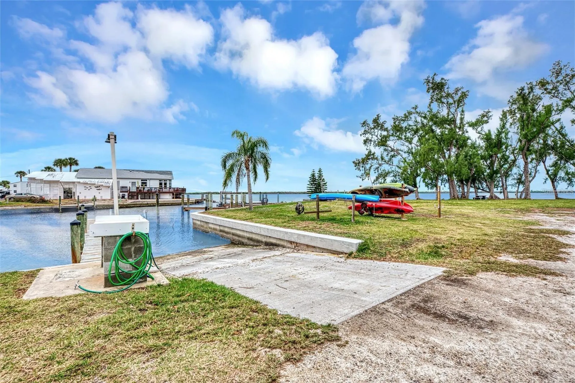 7500 Park Pointe Drive Englewood FL 34224