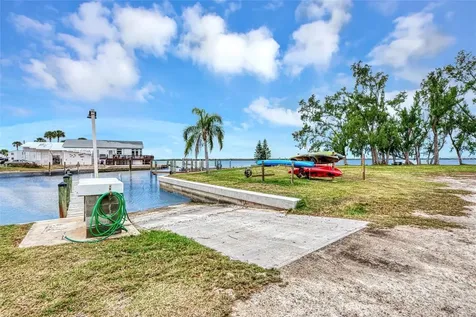 7500 Park Pointe Drive Englewood FL 34224
