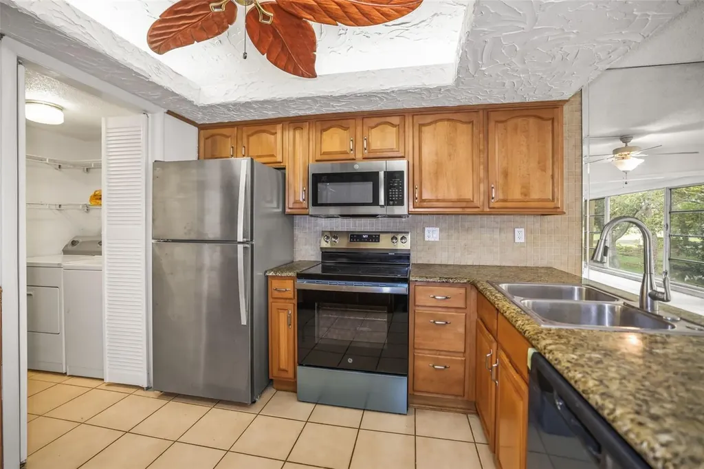 225 Country Club Drive Largo FL 33771