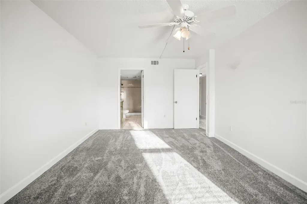 225 Country Club Drive Largo FL 33771