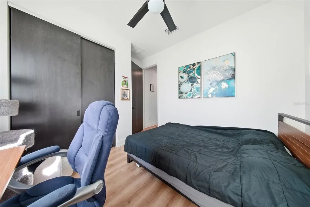 532 31st Street S St Petersburg FL 33712
