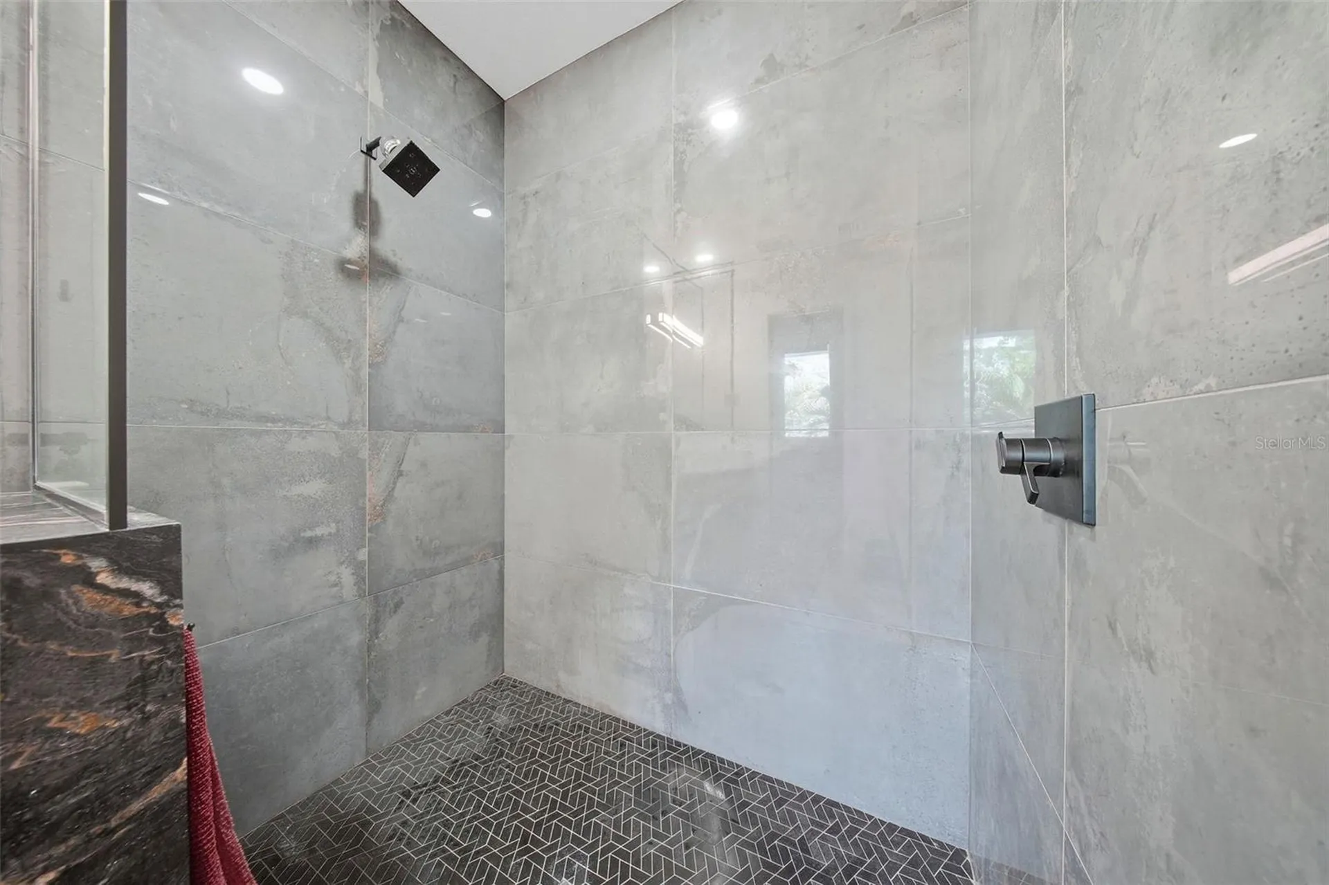 532 31st Street S St Petersburg FL 33712