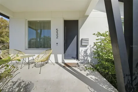 532 31st Street S St Petersburg FL 33712