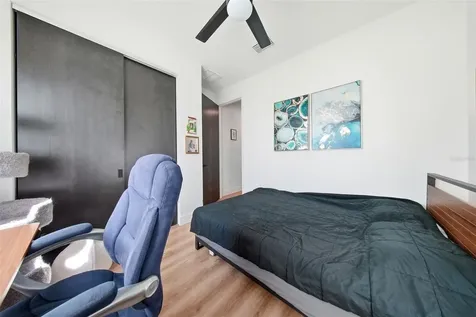 532 31st Street S St Petersburg FL 33712