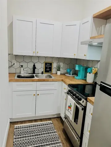 532 31st Street S St Petersburg FL 33712