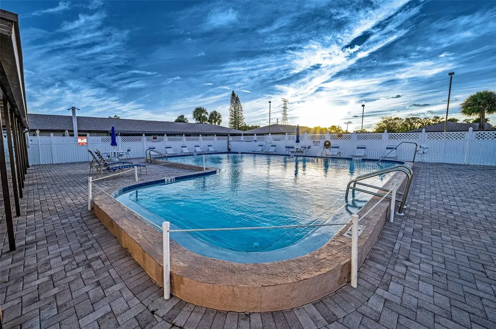 1175 Mission Circle Clearwater FL 33759