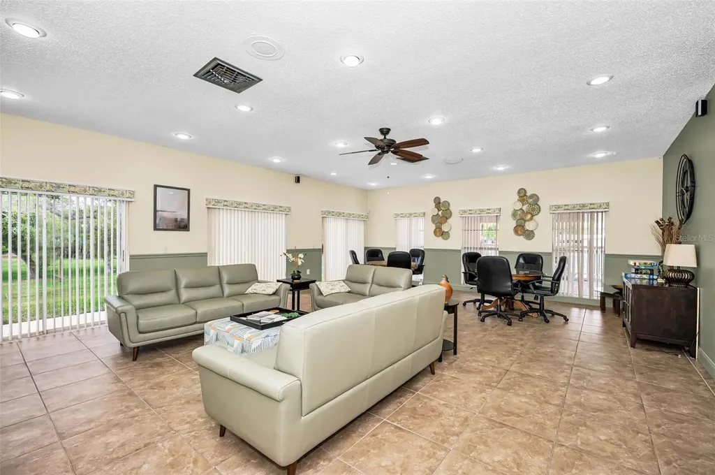 1175 Mission Circle Clearwater FL 33759
