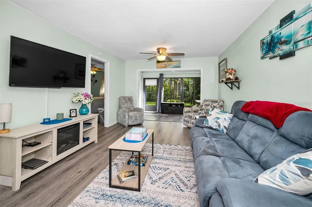 1175 Mission Circle Clearwater FL 33759