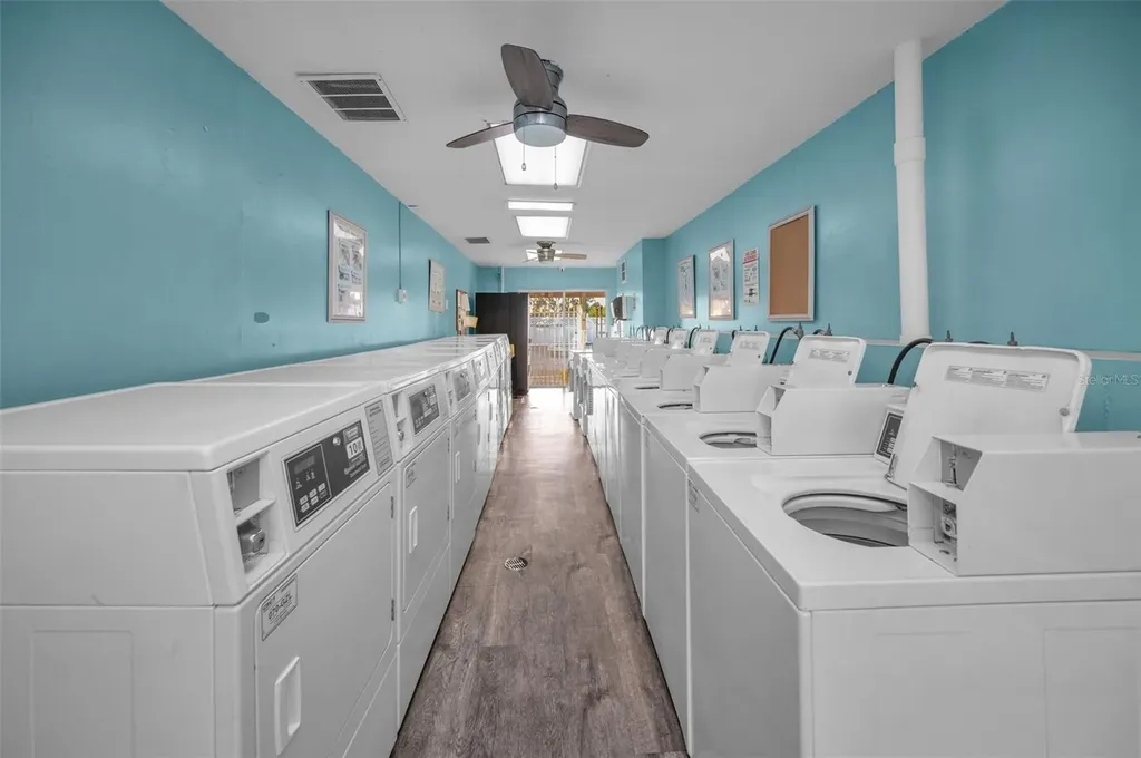 1175 Mission Circle Clearwater FL 33759
