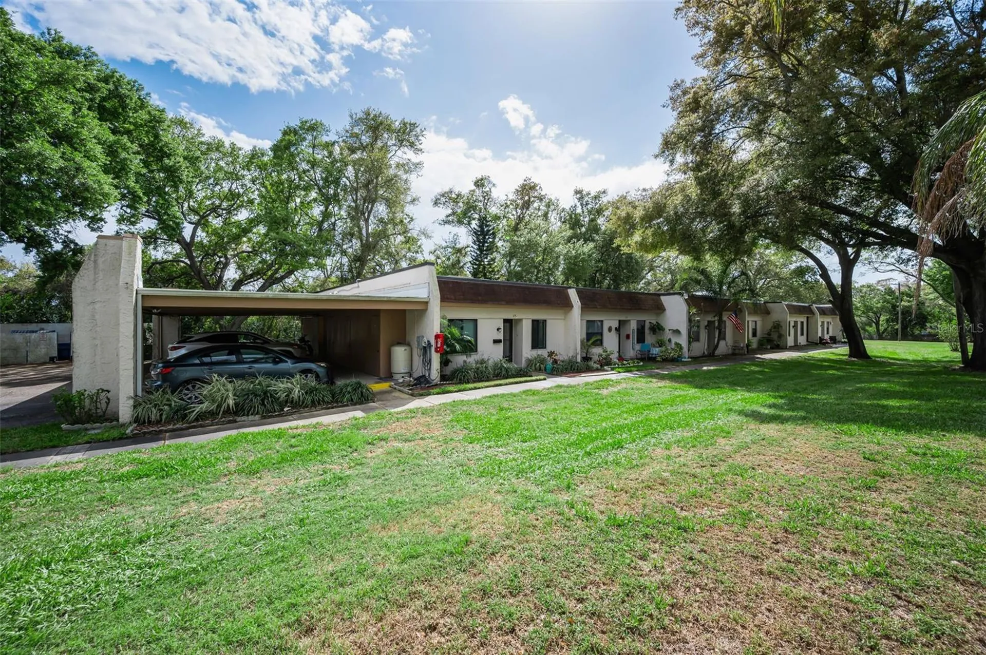 1175 Mission Circle Clearwater FL 33759