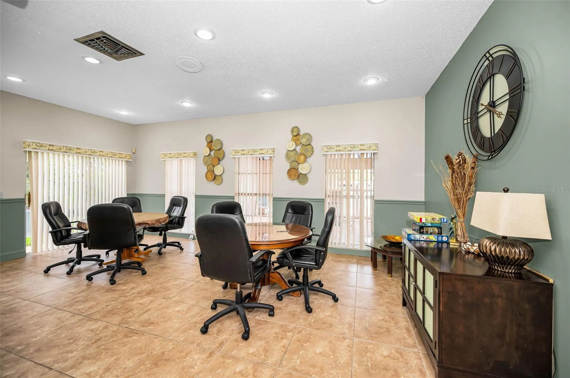 1175 Mission Circle Clearwater FL 33759