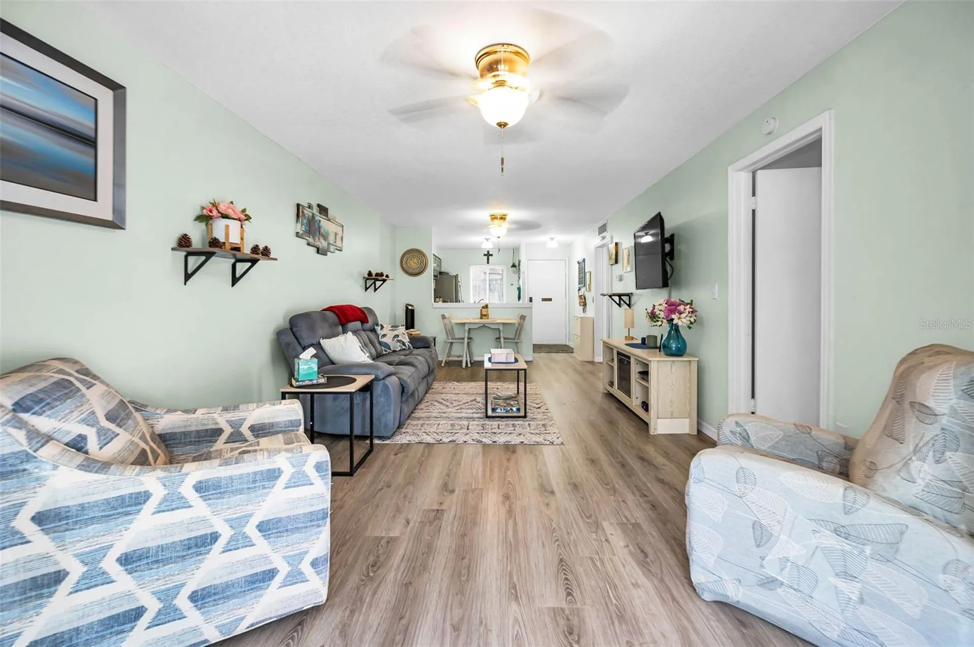 1175 Mission Circle Clearwater FL 33759