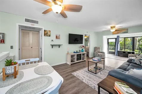1175 Mission Circle Clearwater FL 33759
