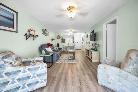 1175 Mission Circle Clearwater FL 33759