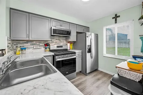1175 Mission Circle Clearwater FL 33759