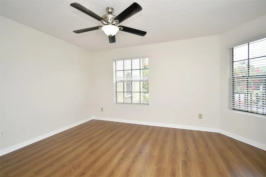 216 Afton Square Altamonte Springs FL 32714