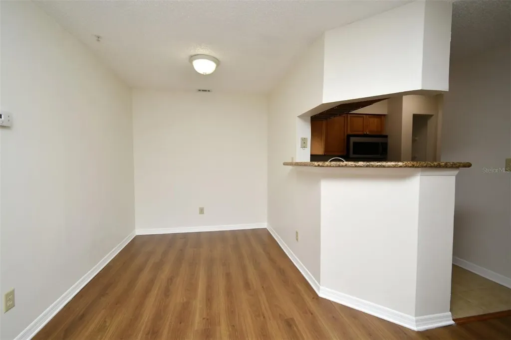 216 Afton Square Altamonte Springs FL 32714