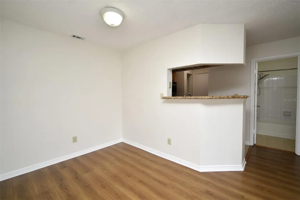 216 Afton Square Altamonte Springs FL 32714
