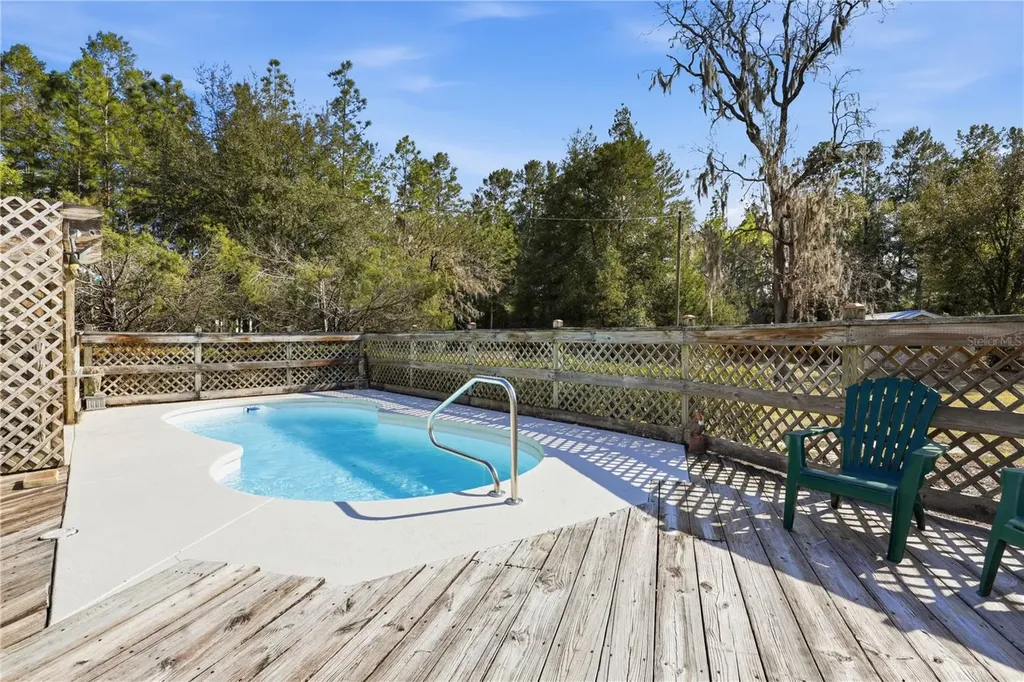 5289 NE County Road 340 High Springs FL 32643