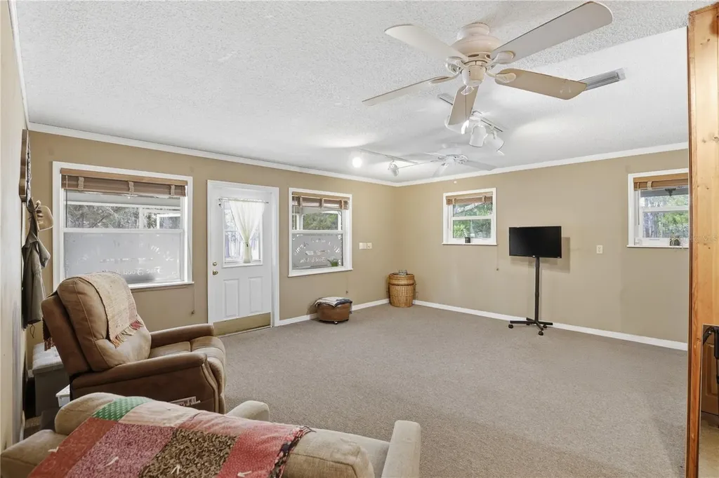 5289 NE County Road 340 High Springs FL 32643