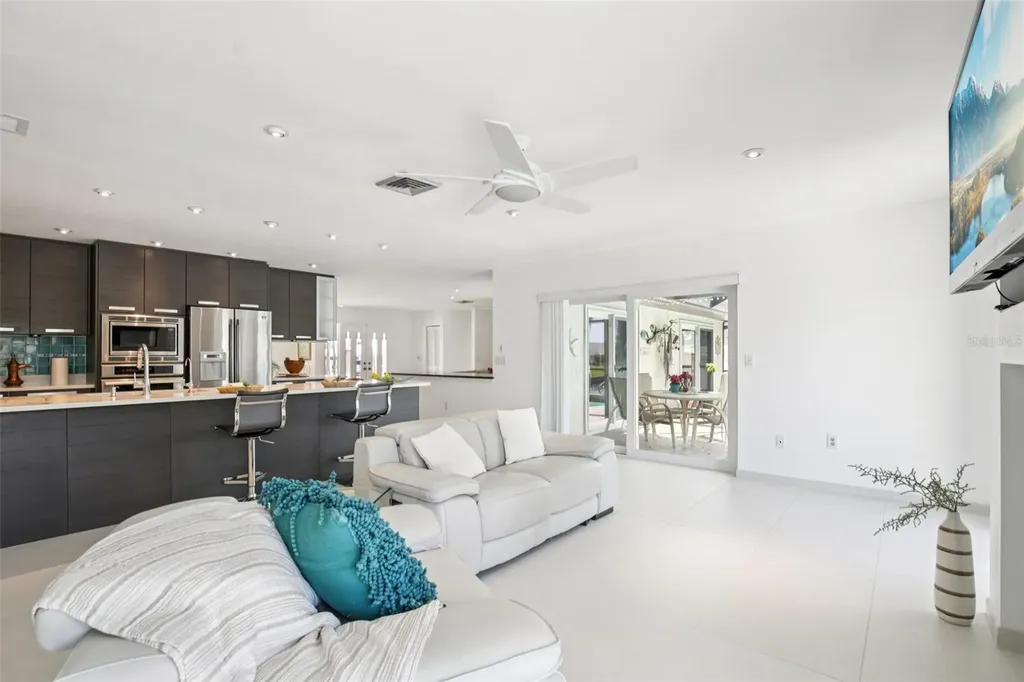 4532 Bimini Drive Bradenton FL 34210