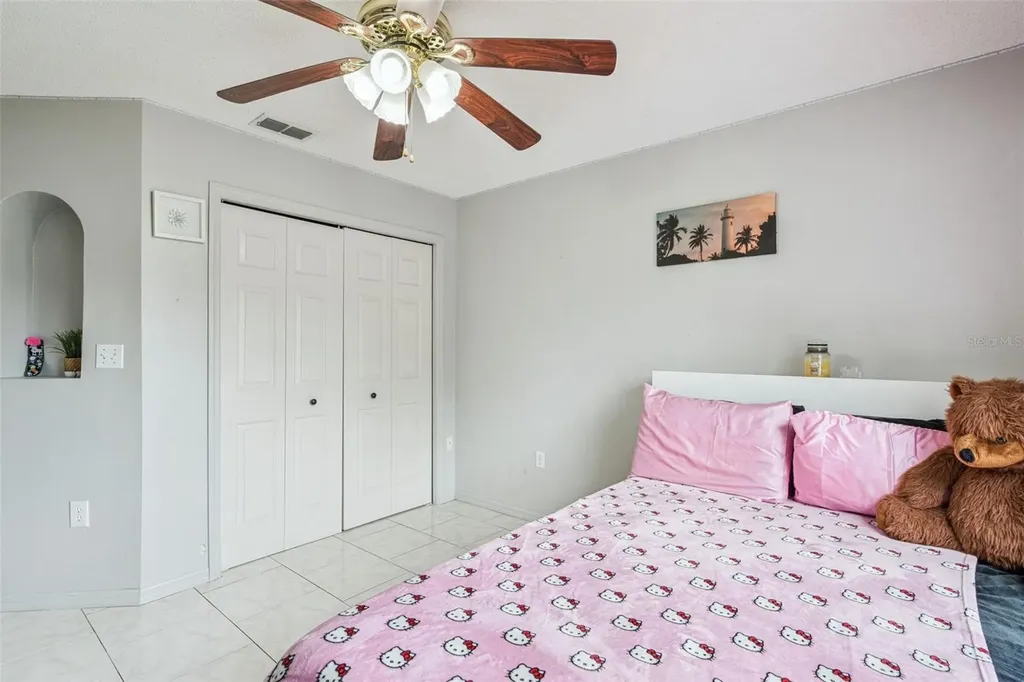 604 Bent Oak Loop Davenport FL 33837