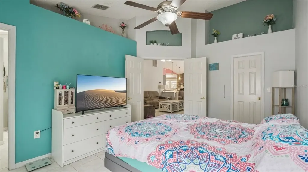 604 Bent Oak Loop Davenport FL 33837