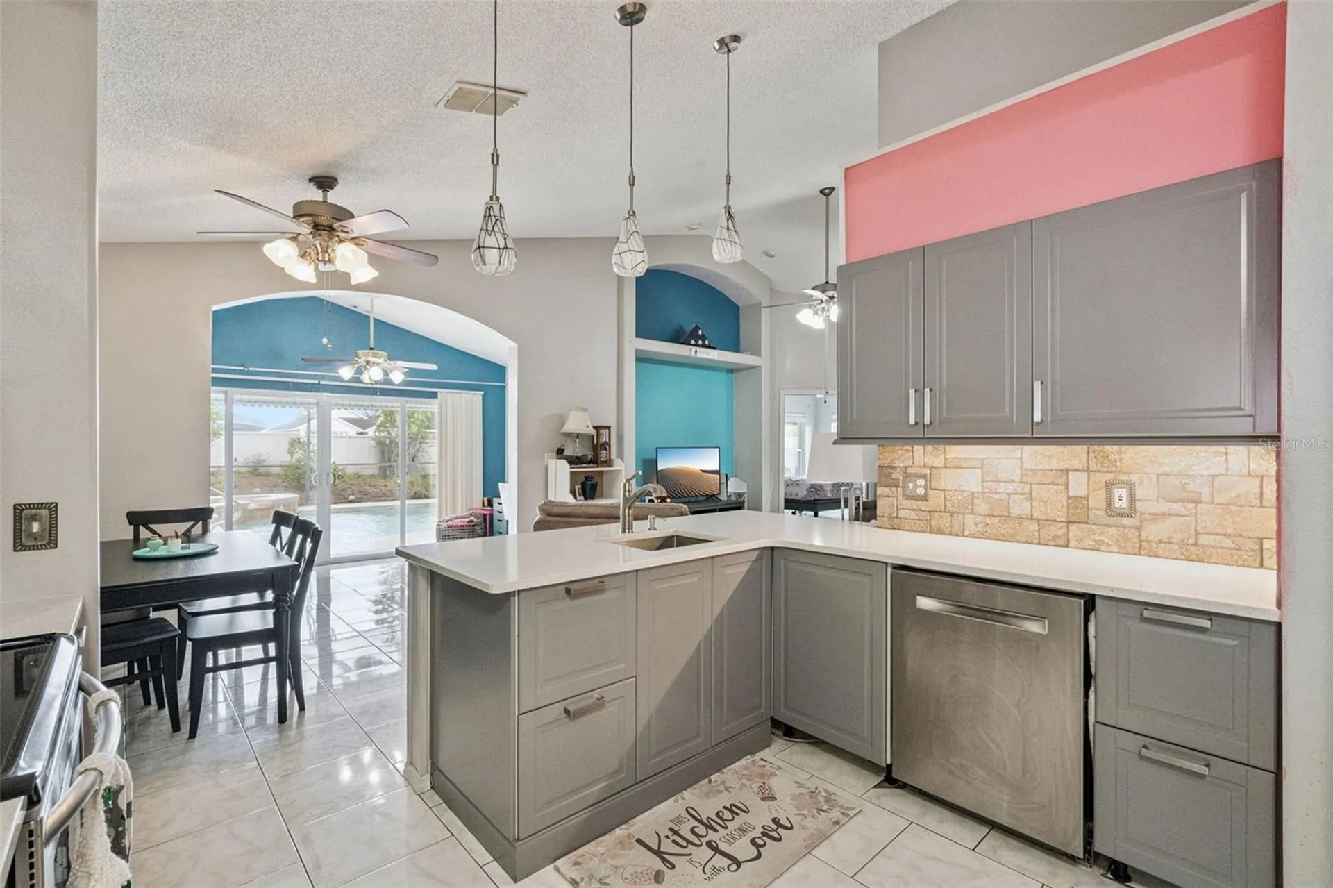 604 Bent Oak Loop Davenport FL 33837