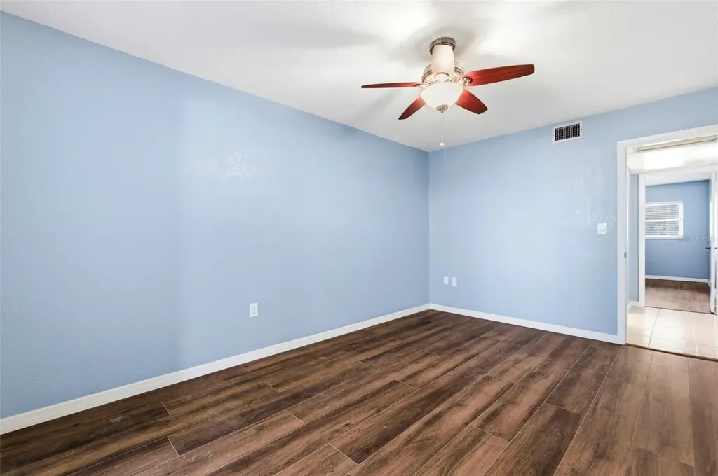 5155 9th Avenue N St Petersburg FL 33710