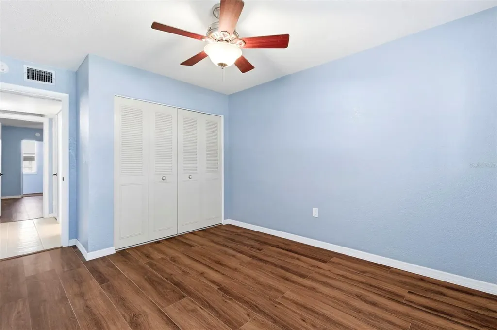 5155 9th Avenue N St Petersburg FL 33710