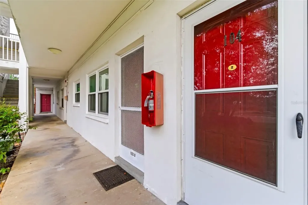 5155 9th Avenue N St Petersburg FL 33710