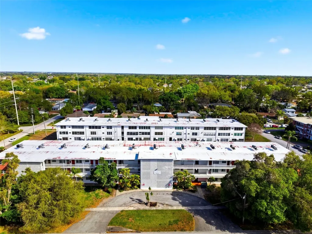 5155 9th Avenue N St Petersburg FL 33710