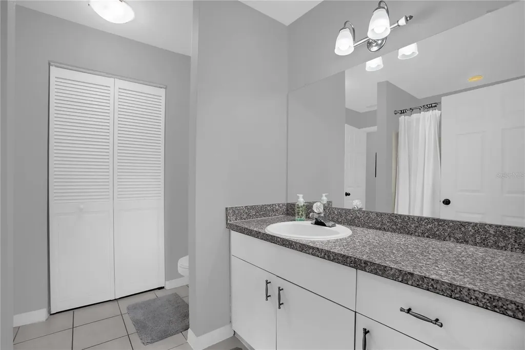 6324 Raleigh Street Orlando FL 32835