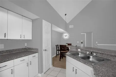 6324 Raleigh Street Orlando FL 32835