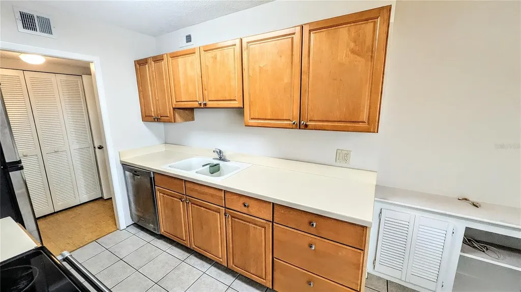 4822 Ocean Boulevard Sarasota FL 34242