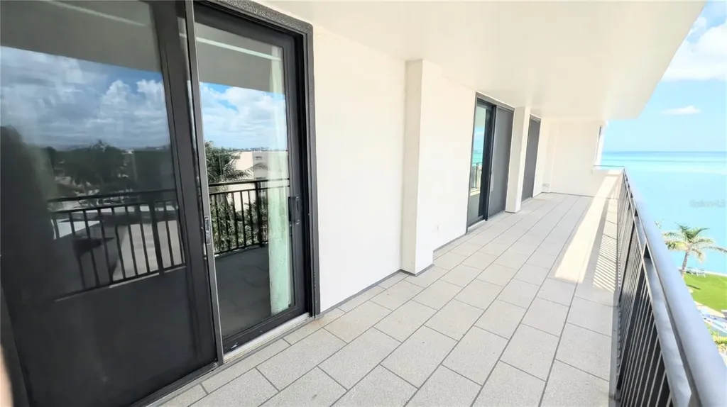4822 Ocean Boulevard Sarasota FL 34242