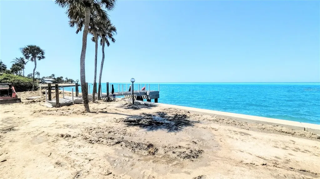 4822 Ocean Boulevard Sarasota FL 34242