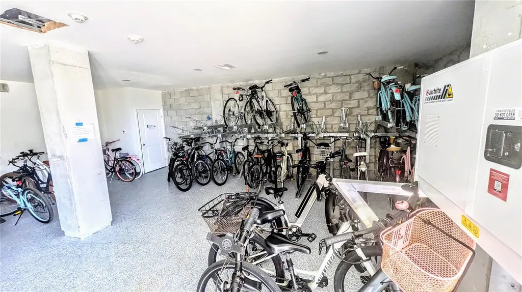 4822 Ocean Boulevard Sarasota FL 34242