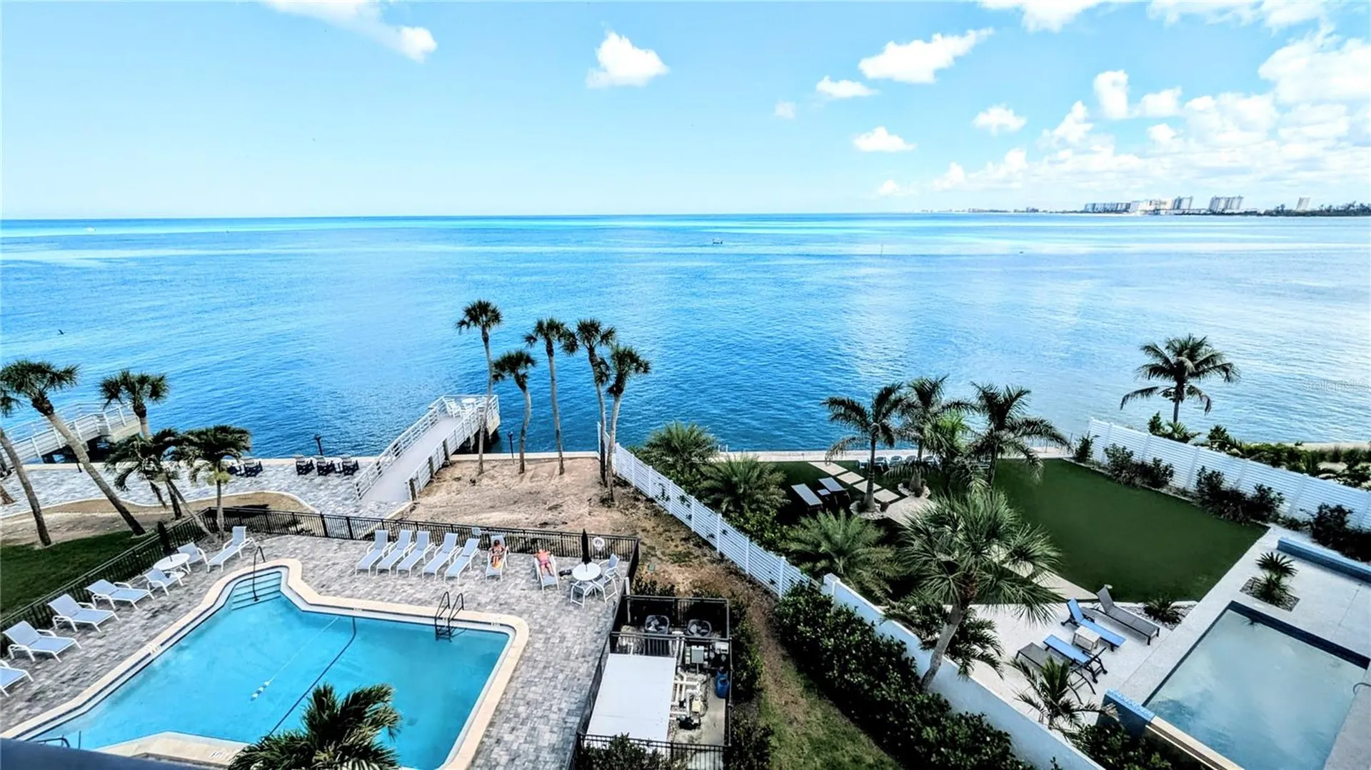 4822 Ocean Boulevard Sarasota FL 34242