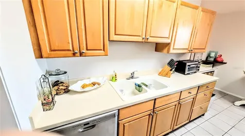 4822 Ocean Boulevard Sarasota FL 34242