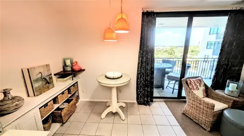 4822 Ocean Boulevard Sarasota FL 34242