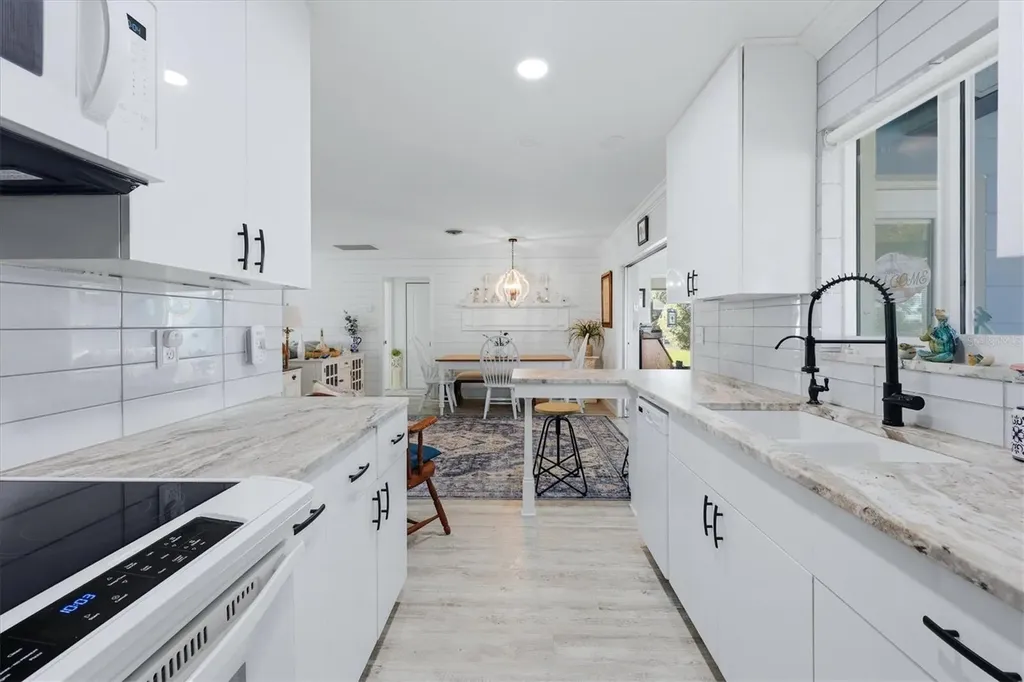 4452 Tortoise Road Venice FL 34293